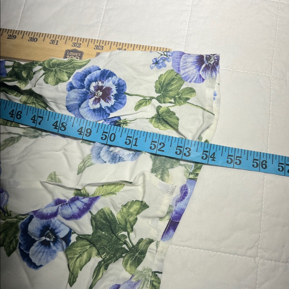 Forever 21 white and blue pansy floral dress‎ with a slit NWT sz S - Picture 6 of 6